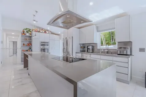 18396 NW 6th Street Pembroke Pines FL 33029