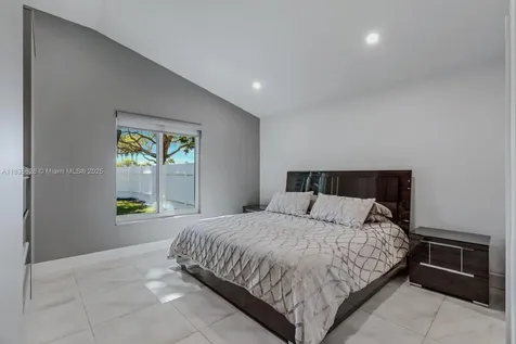 18396 NW 6th Street Pembroke Pines FL 33029