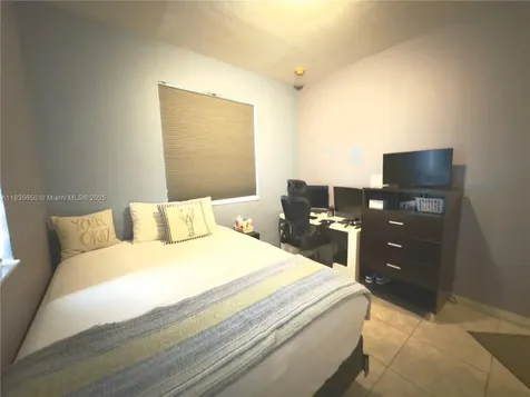 15260 SW 91st Lane Miami FL 33196