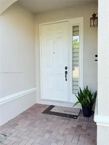 15260 SW 91st Lane Miami FL 33196