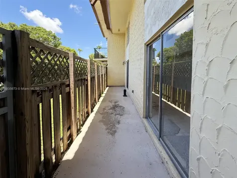 8650 SW 109th Avenue Miami FL 33173
