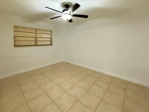 8650 SW 109th Avenue Miami FL 33173