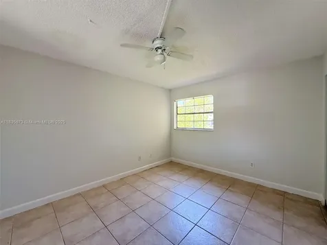 8650 SW 109th Avenue Miami FL 33173