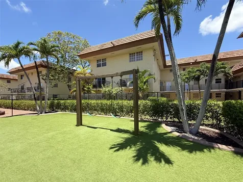 8650 SW 109th Avenue Miami FL 33173