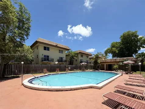 8650 SW 109th Avenue Miami FL 33173