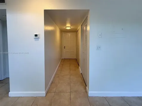 8650 SW 109th Avenue Miami FL 33173