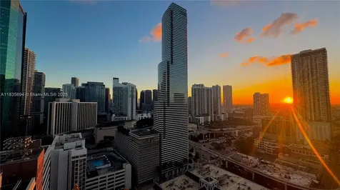 151 SE 1st Street Miami FL 33131