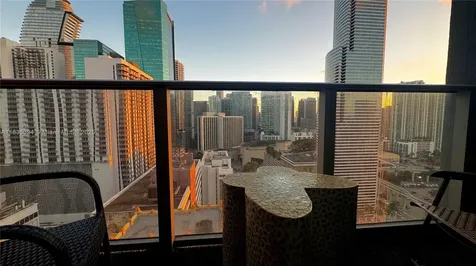 151 SE 1st Street Miami FL 33131