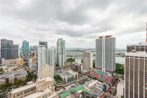 151 SE 1st Street Miami FL 33131