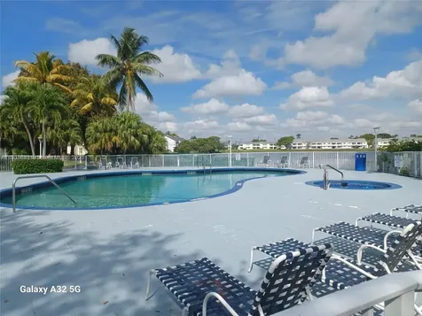 3421 NW 44th Street Oakland Park FL 33309