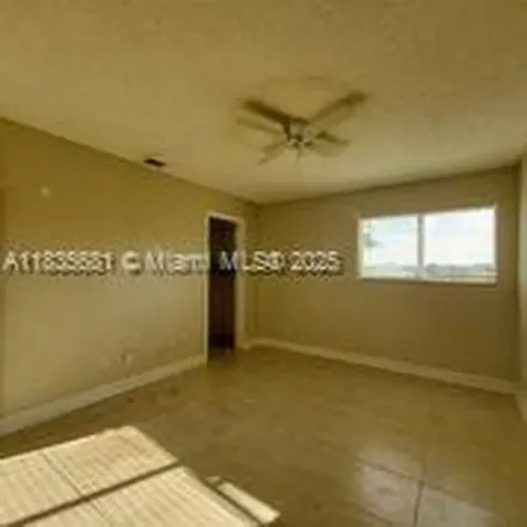 3421 NW 44th Street Oakland Park FL 33309