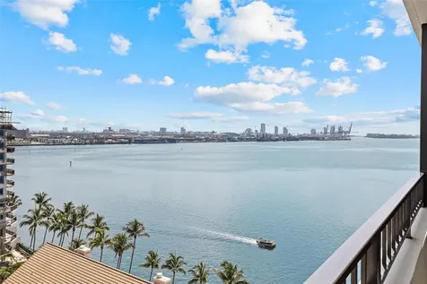 520 Brickell Key Drive Miami FL 33131