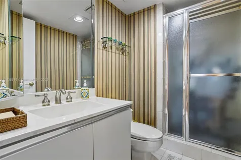 520 Brickell Key Drive Miami FL 33131
