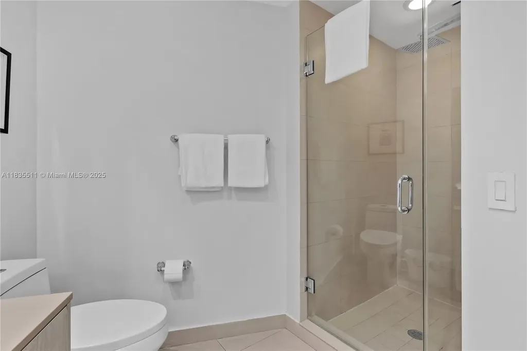 4111 S Ocean Drive Hollywood FL 33019