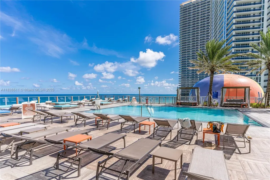 4111 S Ocean Drive Hollywood FL 33019