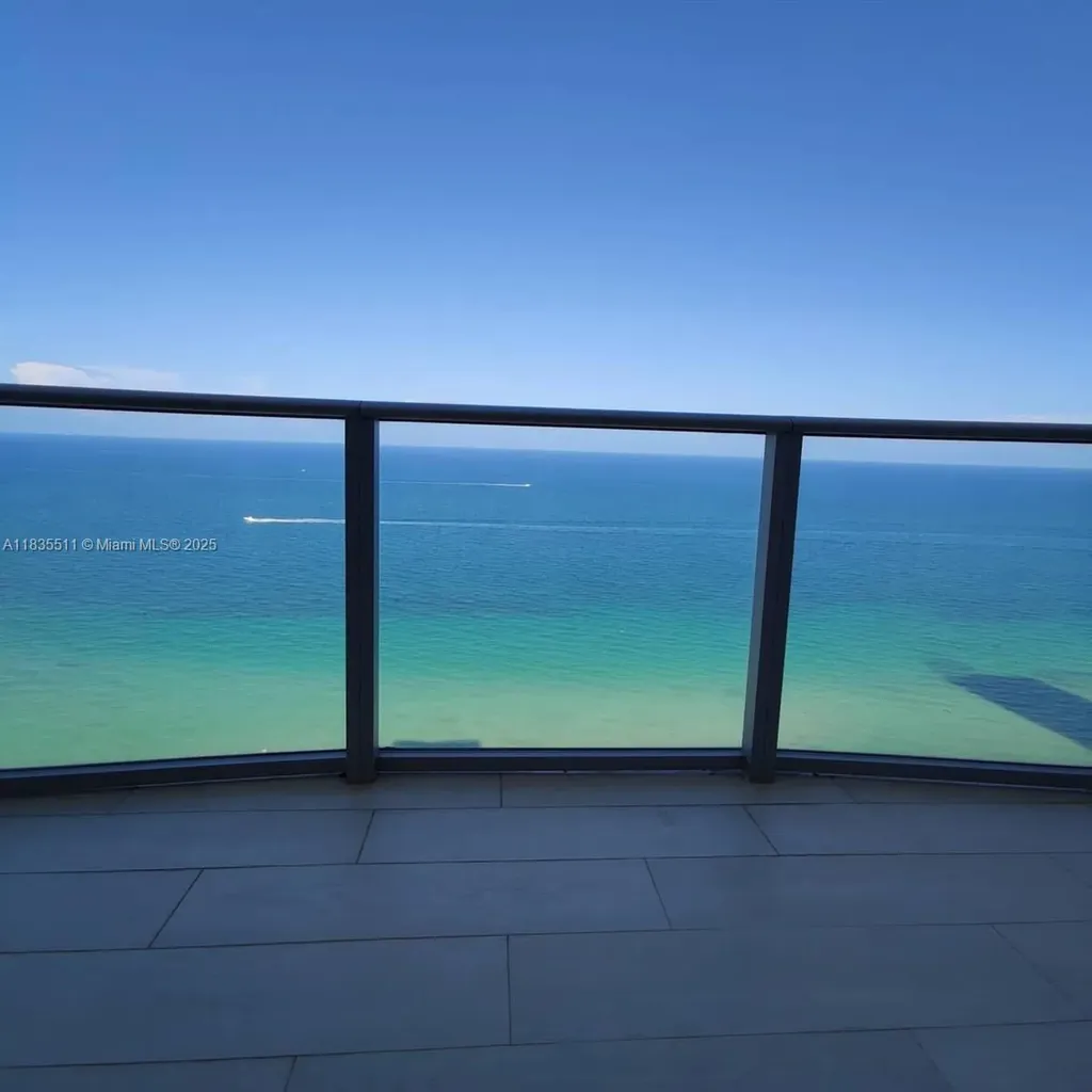 4111 S Ocean Drive Hollywood FL 33019