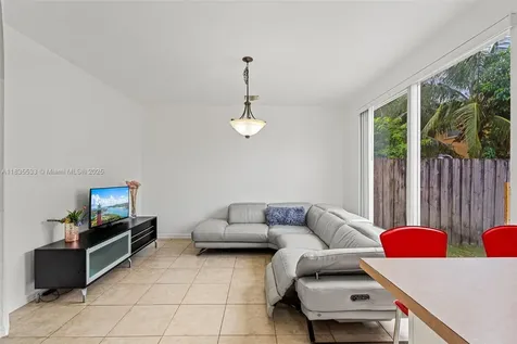 771 SE 2nd Street Homestead FL 33030