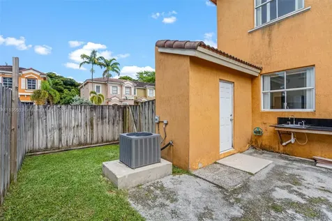 771 SE 2nd Street Homestead FL 33030