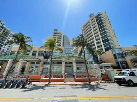 1451 Ocean Drive Miami Beach FL 33139