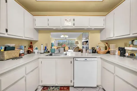 10400 NW 30th Court Sunrise FL 33322