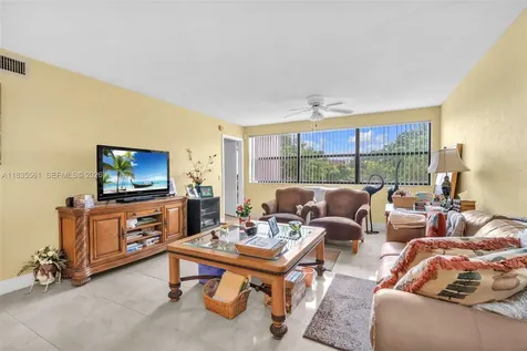 10400 NW 30th Court Sunrise FL 33322