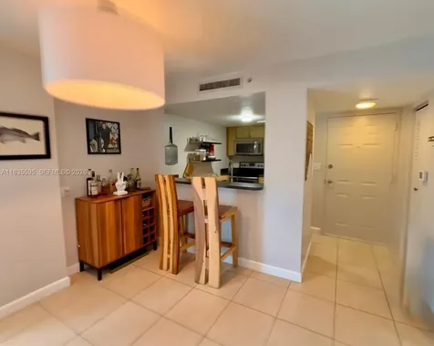280 SW 20th Road Miami FL 33129