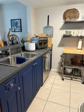 280 SW 20th Road Miami FL 33129