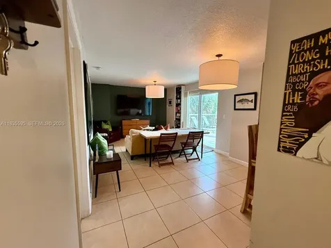 280 SW 20th Road Miami FL 33129