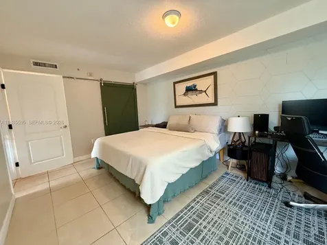 280 SW 20th Road Miami FL 33129