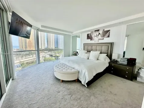 16400 Collins Avenue Sunny Isles Beach FL 33160