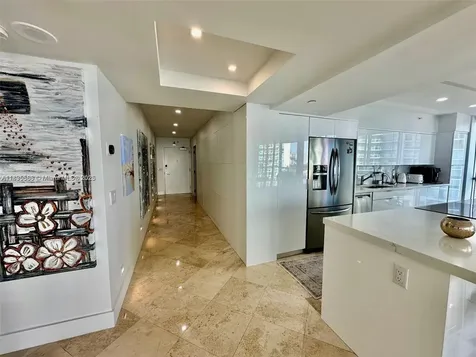 16400 Collins Avenue Sunny Isles Beach FL 33160
