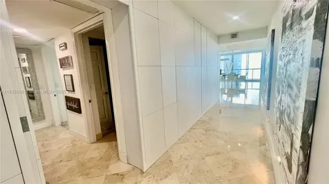 16400 Collins Avenue Sunny Isles Beach FL 33160