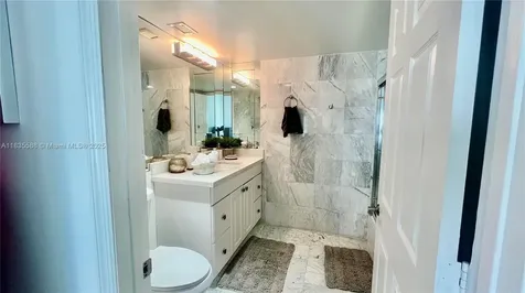 16400 Collins Avenue Sunny Isles Beach FL 33160