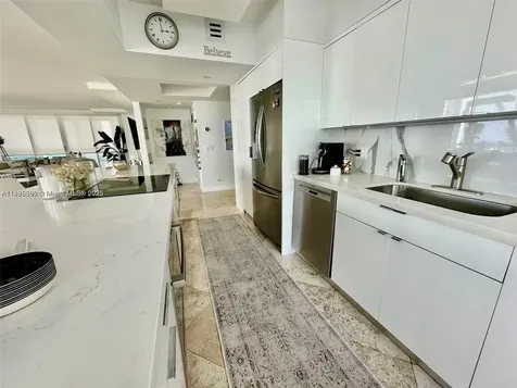 16400 Collins Avenue Sunny Isles Beach FL 33160