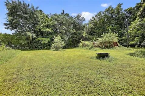 13851 SW 26th Street Davie FL 33325