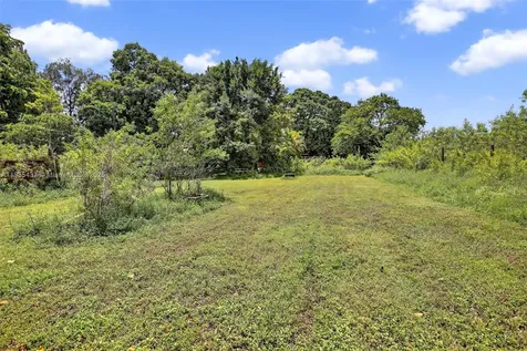 13851 SW 26th Street Davie FL 33325
