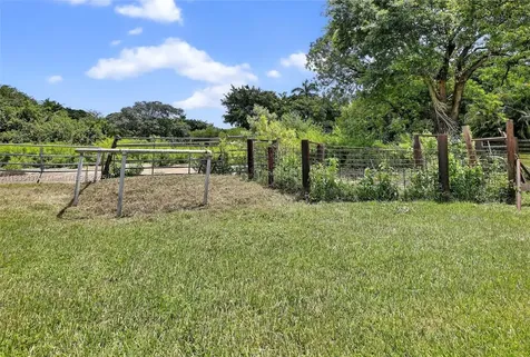 13851 SW 26th Street Davie FL 33325