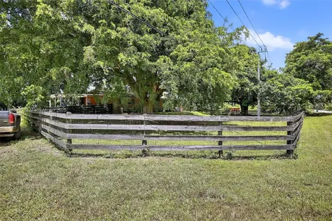 13851 SW 26th Street Davie FL 33325