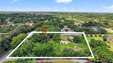 13851 SW 26th Street Davie FL 33325