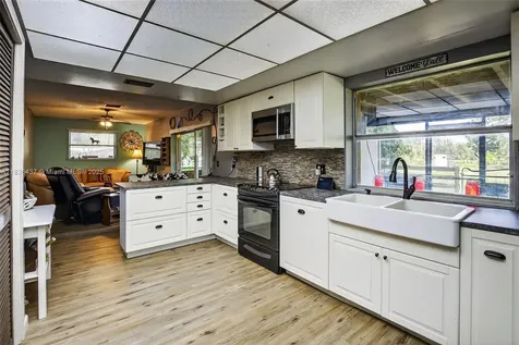 13851 SW 26th Street Davie FL 33325