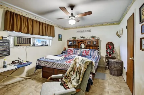 13851 SW 26th Street Davie FL 33325