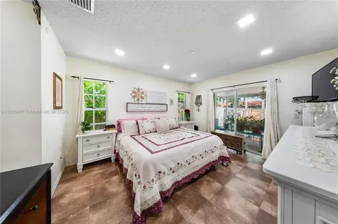 10118 SW 146th Place Miami FL 33186