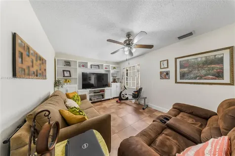 10118 SW 146th Place Miami FL 33186