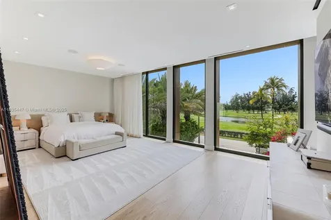 2355 Meridian Avenue Miami Beach FL 33140