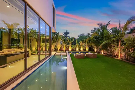 2355 Meridian Avenue Miami Beach FL 33140