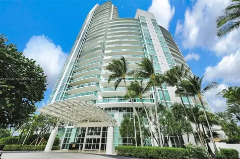 1000 S Pointe Drive Miami Beach FL 33139