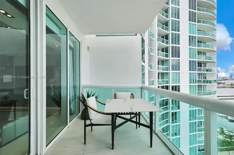 1000 S Pointe Drive Miami Beach FL 33139