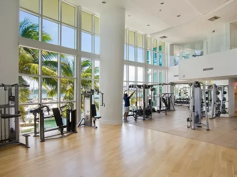 1000 S Pointe Drive Miami Beach FL 33139