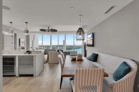 100 S Pointe Drive Miami Beach FL 33139