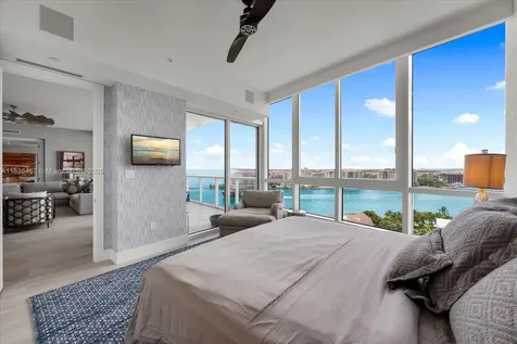 100 S Pointe Drive Miami Beach FL 33139